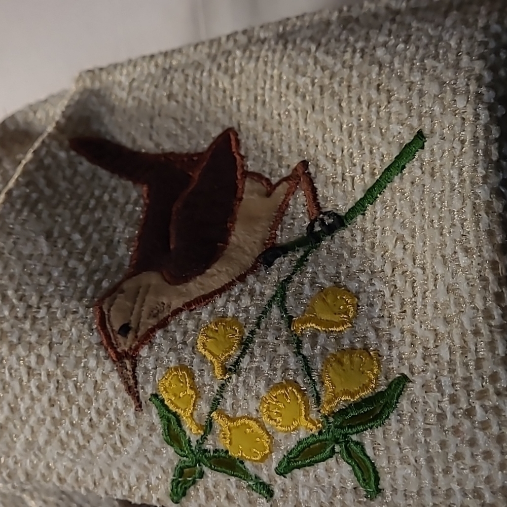 Unique Women's Embroidered Rounded Pocketbook - image 3